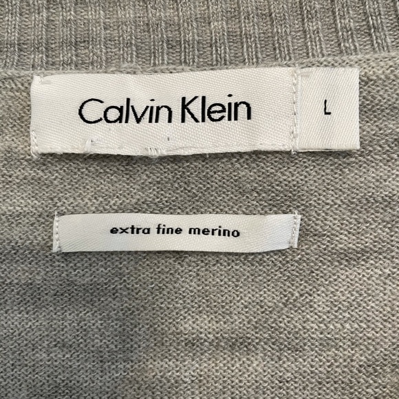 Calvin Klein V Neck Merino Wool Sweater Sz L - Picture 3 of 10